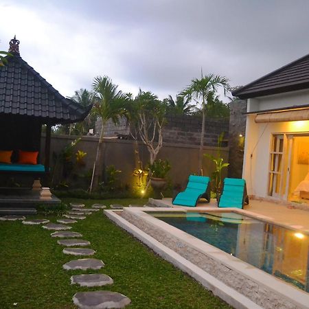 Ratna Villa Ubud Exterior foto